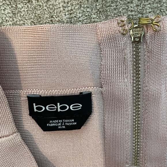 Two Piece Bebe Pink skirt and top with beautiful beading - Size Medium - Picture 3 of 6